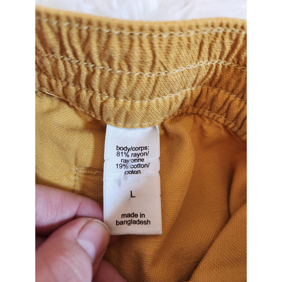 Maurices Women's Gold Elastic Drawstring Waist Pull On Short Size‎ L - Picture 4 of 7